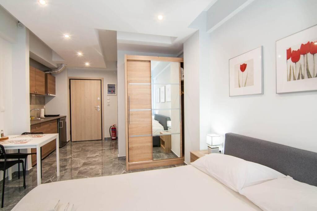 Cosy Studio For 2 People In The City Center Apartman Athén Kültér fotó