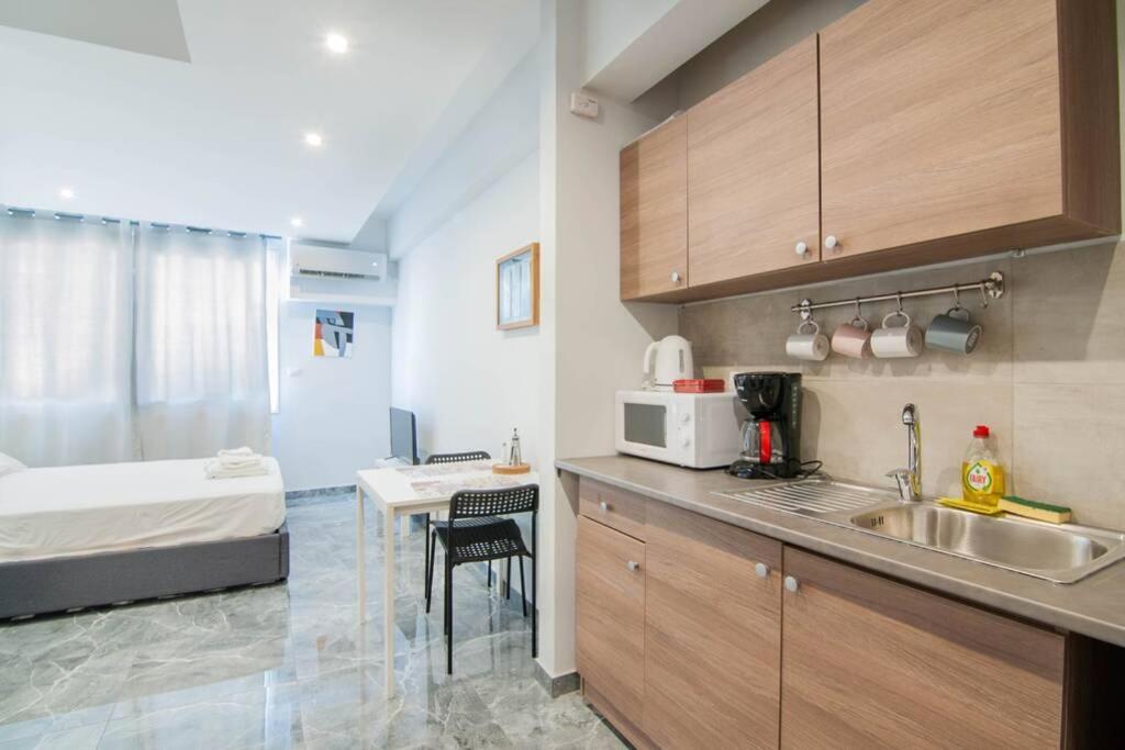 Cosy Studio For 2 People In The City Center Apartman Athén Kültér fotó